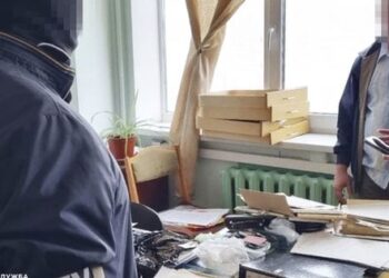 Працівники стратегічного підприємства намагались продати Росії секретні українські розробки