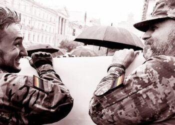 Між Коханівським і Сніткусом