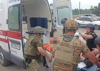 Унаслідок російського обстрілу села на Донеччині загинули троє людей