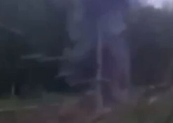 Партизани підірвали залізницю  під Єкатеринбургом, якою перевозили снаряди з КНДР (відео)