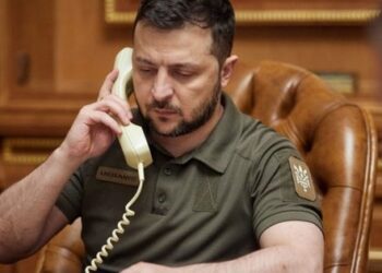 Володимир Зеленський провів телефонну розмову з Дональдом Трампом