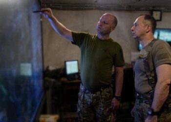 Росіяни перекинули 30 тис. солдатів на Курський напрямок, – Сирський