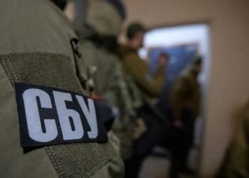 СБУ на Одещині затримала 26-річного чоловіка за підпал ТЦК та релейних шаф «Укрзалізниці»