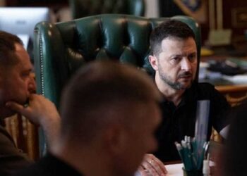 Зеленський дав два тижні на розв'язання проблеми з незаконним перетином кордону і колаборантами