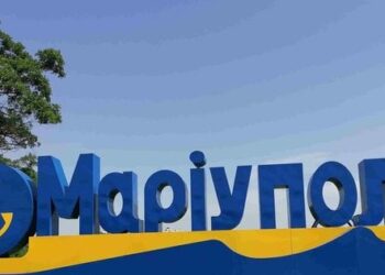 Біля Маріуполя зафіксували влучання в склад боєкомплекту росіян