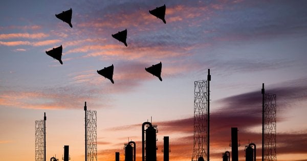 Росія здійснила рекордну атаку дронами-камікадзе на Україну