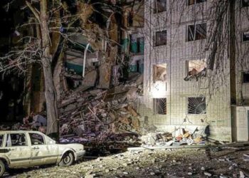 Росіяни атакували дронами гуртожиток на Сумщині, шестеро людей загинули