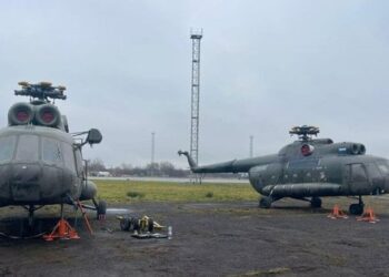 Польща доставила до України два гелікоптери та один вертоліт