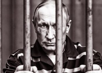 «Агресору – по морді!», «Путіна – під суд!»