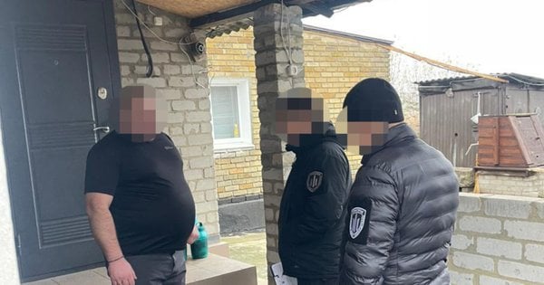 На Донеччині посадовець військової частини змушував бійців працювати в кіоску його дружини