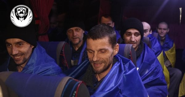 Україна повернула з російського полону 187 військових та 2 цивільних