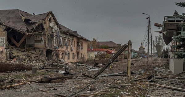 Російська армія прорвалася в міську забудову Курахового