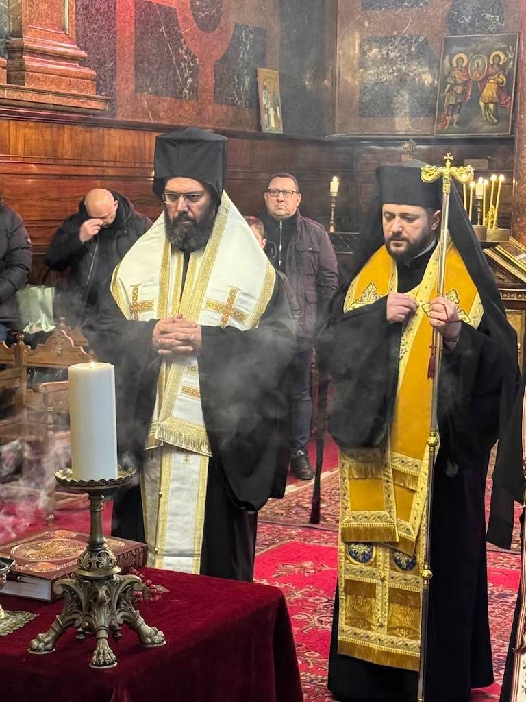 Sasluženje Mitropolita austrijskog Arsenija i mitropolita Ivansko-ostrogskog Hilariona u Sabornom hramu Svete Trojice u Beču, 18. januara 2025. godine