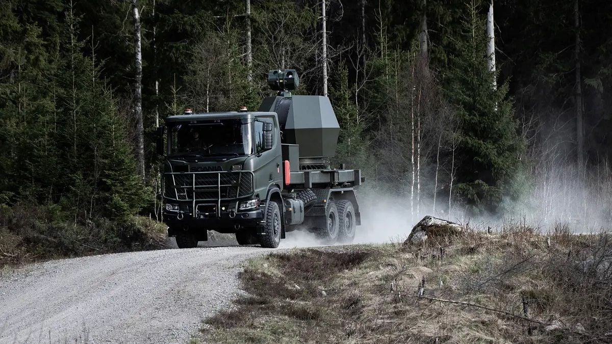 SHvetsiia nadast Ukraini systemy PPO vartistiu 113 mln dolara