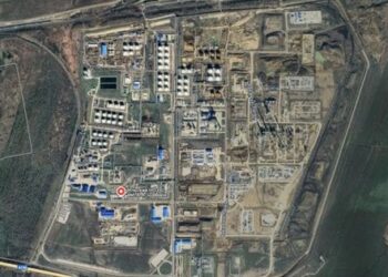 Безпілотники атакували нафтопереробний завод у Краснодарському краї