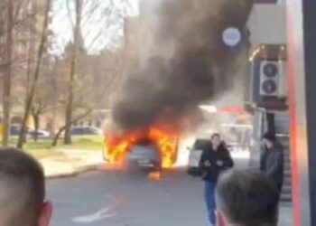У центрі Рівного поблизу ТРЦ стався вибух, СБУ розслідує теракт