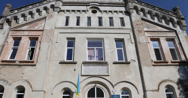 100 bolnikov iz vojnega območja se bo nastanilo v prostorih umobolnice v regiji Lviv.
