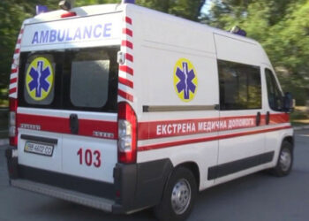44-letni borec se je tri tedne boril z zlomljeno hrbtenico.