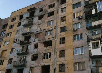 Rusi ne prenehajo obstreljevanje donjeck regiji, obstajajo žrtve