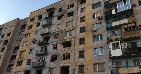 Rusi ne prenehajo obstreljevanje donjeck regiji, obstajajo žrtve