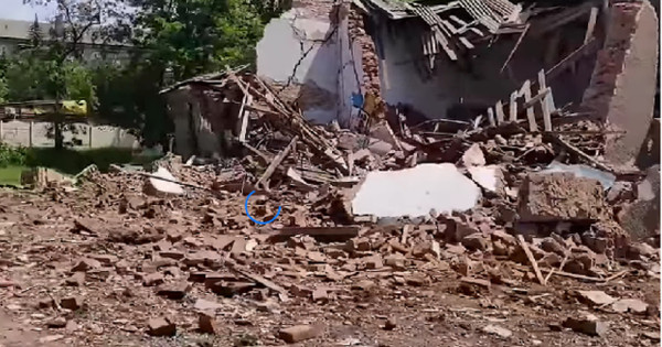 V preteklem dnevu so bili trije civilisti ubiti z ruskim obstreljenjem v donjeckem območju
