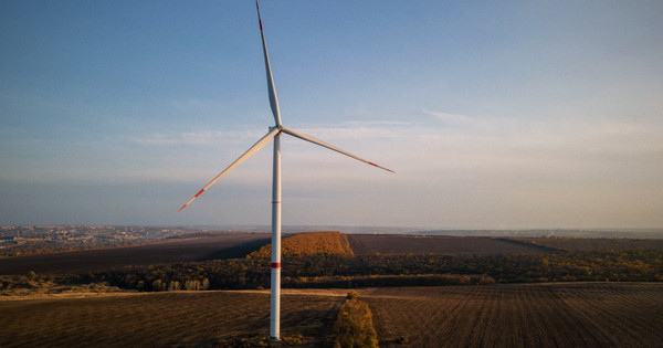 Zaradi vojne se je 50% zelene energije ustavilo. Ampak kmalu bomo imeli njen bum. Kako je to lahko?