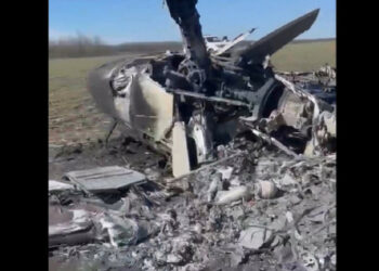 Blizu Mykolaiva so ukrajinske oborožene sile uničile ruski bojni helikopter Ka-52 (video)