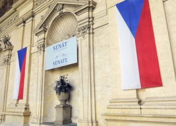 Češki senat je priznal zločine Rusije v Ukrajini kot genocid ukrajinskega ljudstva
