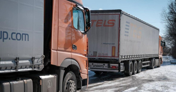 Chernivtsi carina zasegli tri tovornjake na ruskih registrskih tablicah