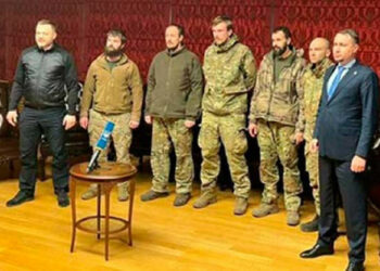 Erdoganov predstavnik je povedal, kako so usklajevali sezname za izmenjavo poveljnikov Azova