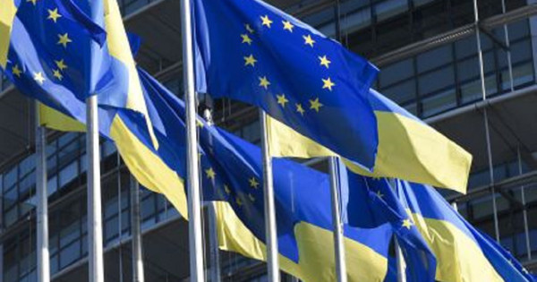 Evropska unija bo Ukrajini zagotovila 90 tovornih vozil za oborožene sile Ukrajine