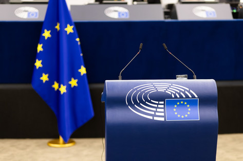 Evropski parlament je odobril dodelitev 5 milijard EUR posojila Ukrajini