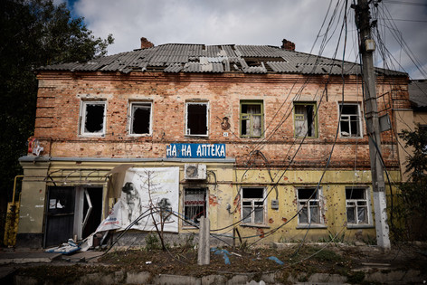 Gozdarski delavec v regiji Kharkiv je Rusom dobavljal les za hlajenje