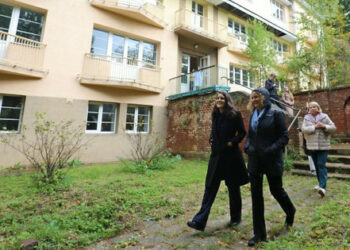 IFC in Evropska komisija za financiranje obnove stanovanj za IDP v Lvivu