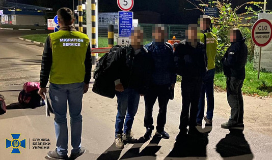 Iz Ukrajine so izgnali Rusa zaradi propagande in nagajanja sovražnosti v regiji Lviv