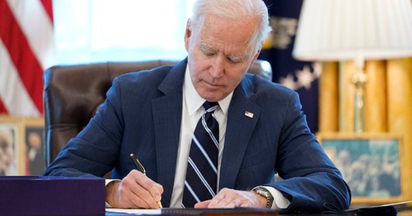 Joe Biden odobril 550 milijonov dolarjev vojaške pomoči Ukrajini