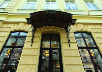 Lviv court je zaplenil lastnino hotelske verige Reikartz po vsej Ukrajini