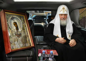 Ministrski kabinet odobril sankcije proti patriarhu Kirilu in predstavnikom ROC