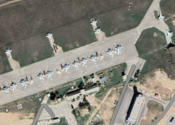 Na vojaškem letališču "Belbek" blizu Sevastopol eksplozije zvenelo