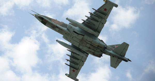Oborožene sile Ukrajine so uničile rusko napadalno letalo Su-25 in bojni helikopter Ka-52