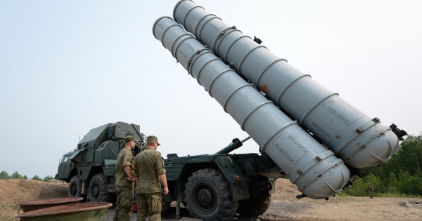 Oborožene sile Ukrajine uničile rusko baterijo sistema zračne obrambe S-300 v regiji Kherson