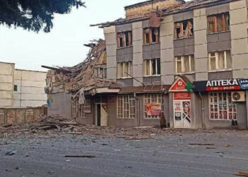Okupator obstreljenim civilnim avtomobilom v Kreminna, Luhansk region