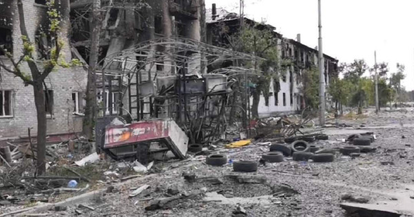 Po težkih bojih so se ukrajinske oborožene sile umaknile iz Lysychanska