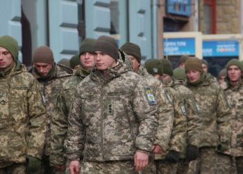 Pohod vojske 128. gorske napadalne brigade je potekal po ulicah Uzhhoroda