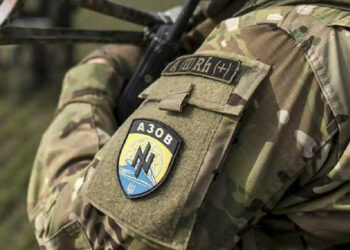 Polk "Azov" napovedal novačenje novih borcev