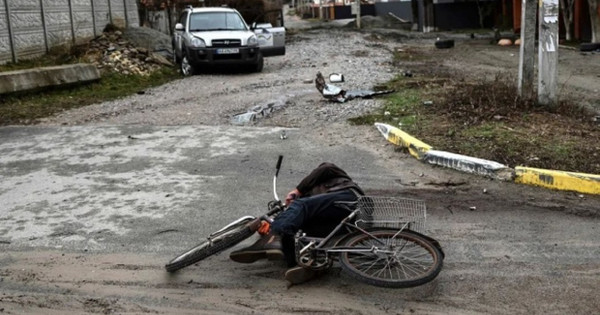 Prebivalec regije Rivne je prejel eno leto pogojne kazni za zanikanje ruskih zločinov v Buči