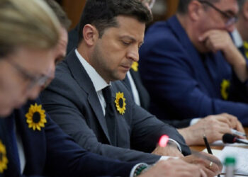 Predsednik želi do konca leta 2022 zapreti čakalno mejo za odškodnino za vojsko