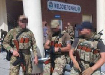 Rešeni Afganistanci povedali o herojstvo ukrajinskih vojakov za zahodne medije