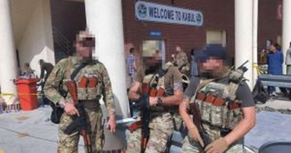 Rešeni Afganistanci povedali o herojstvo ukrajinskih vojakov za zahodne medije