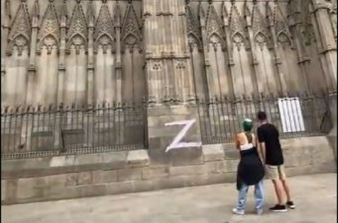 Rusi dali Z-simbole na zgodovinske spomenike v Evropi